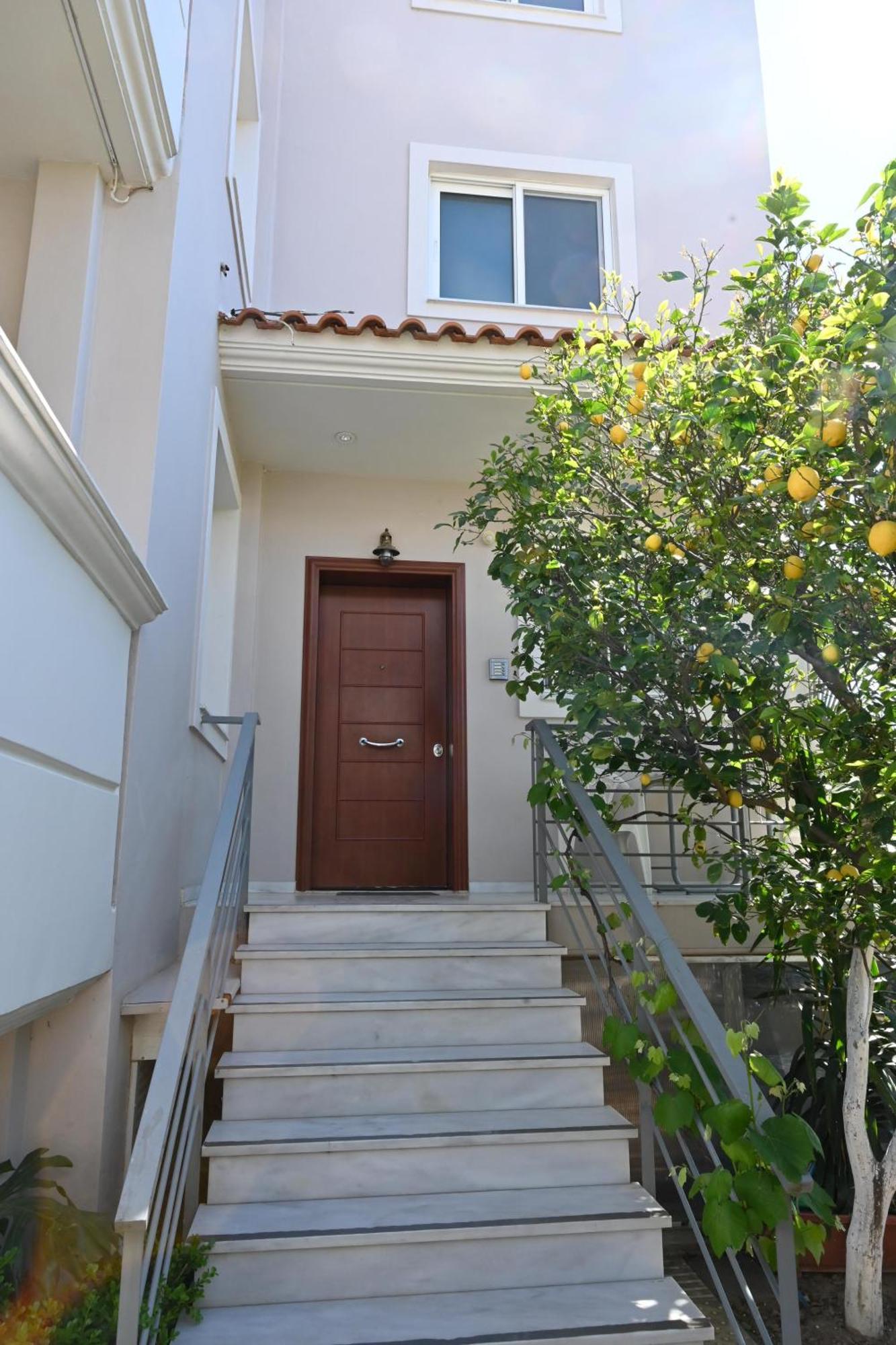Vasiliki'S Guesthouse Athens Exterior photo